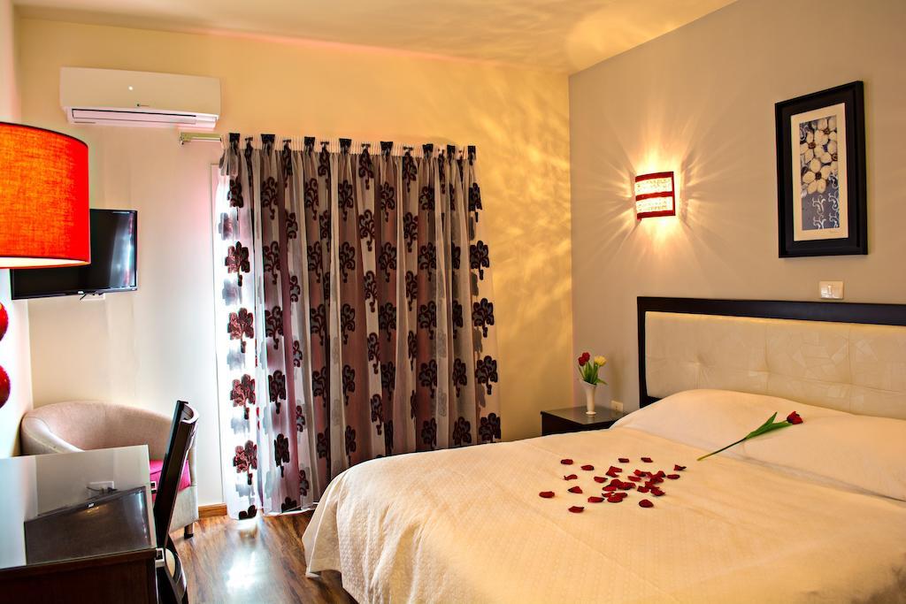 Al Murjan Palace Hotel Jounieh Ruang foto