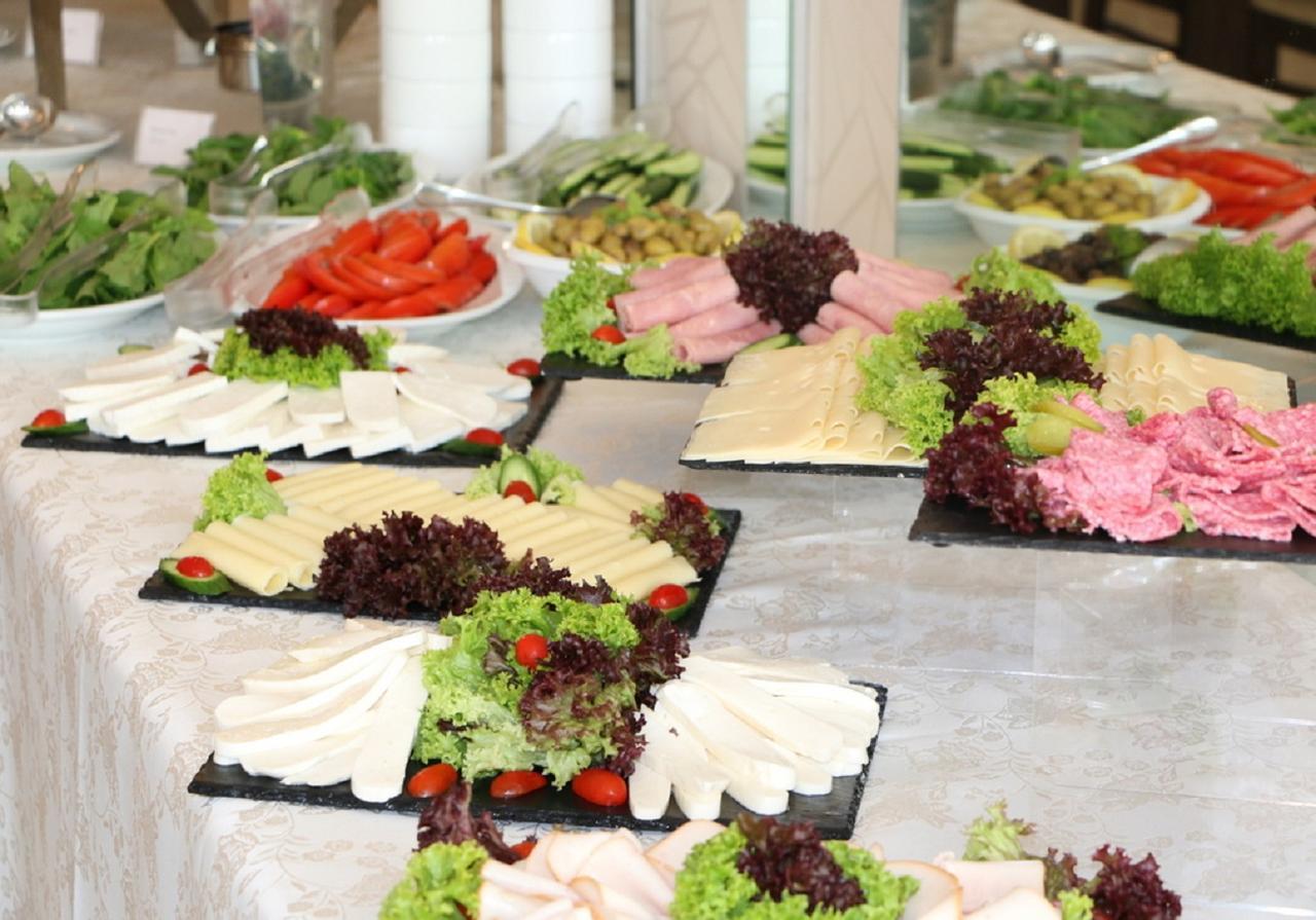 Al Murjan Palace Hotel Jounieh Bagian luar foto