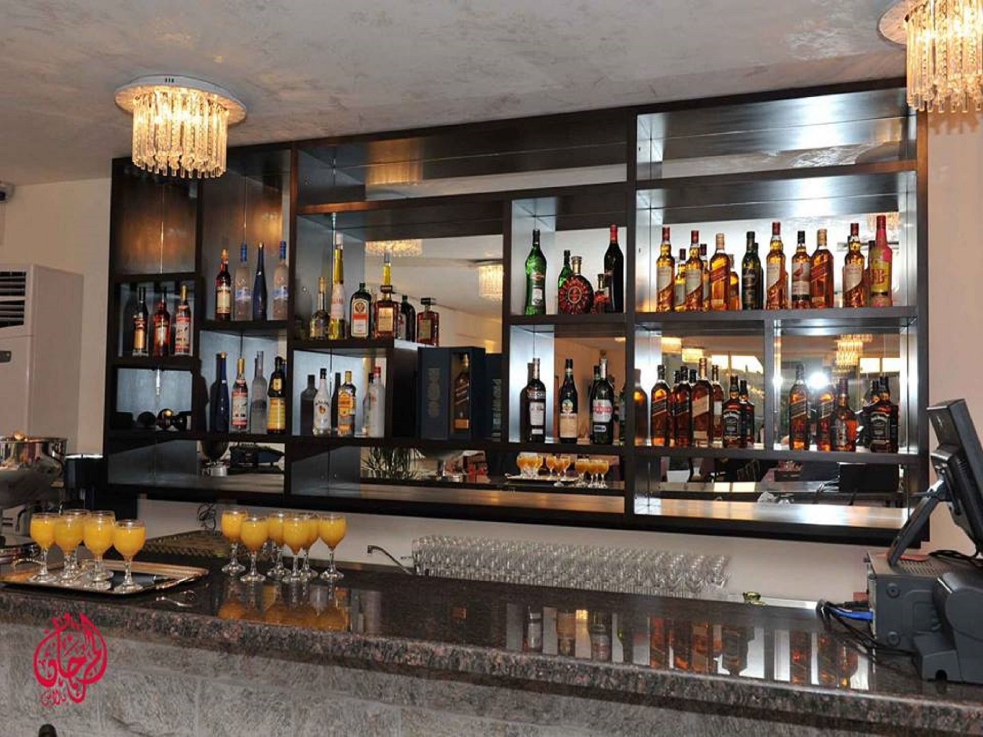 Al Murjan Palace Hotel Jounieh Bagian luar foto
