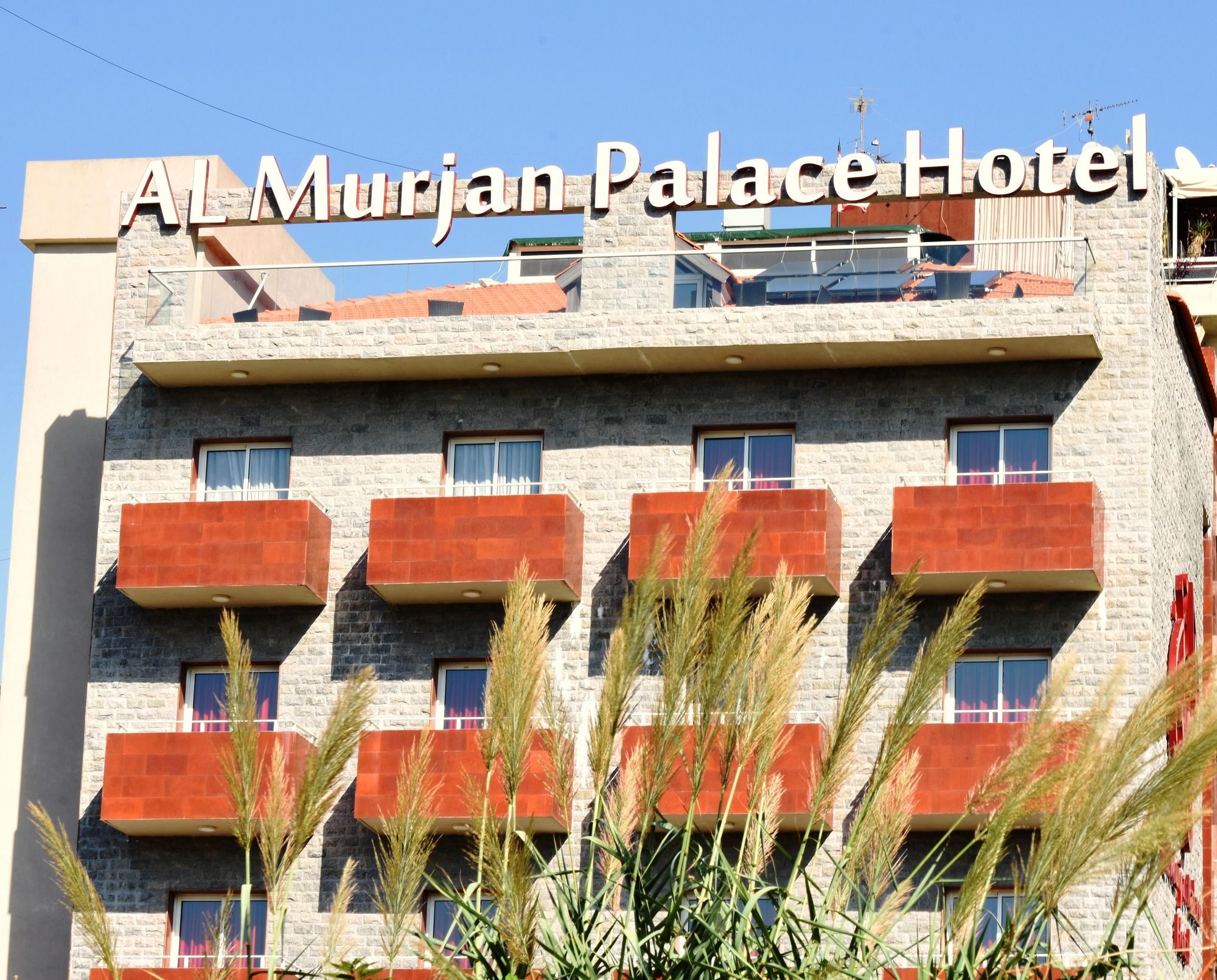 Al Murjan Palace Hotel Jounieh Bagian luar foto